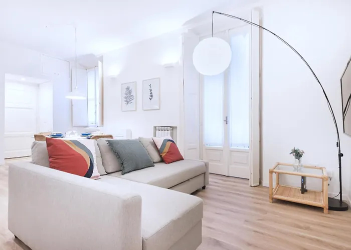 Easylife - Comodo Appartamento In Porta Venezia